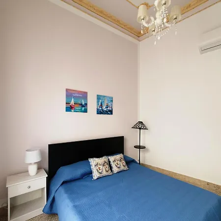 Apartment Palazzo Marchese Milo