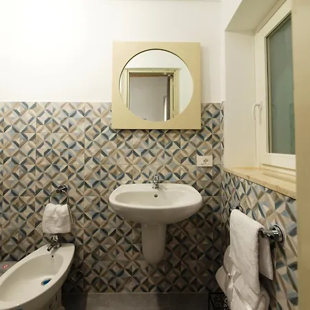 Palazzo Marchese Milo Apartment